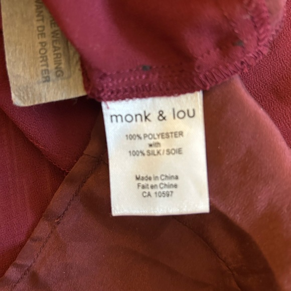 🆕Monk and Lou Chiffon Silk Capote Top in Cranberry Size US M - Picture 6 of 9